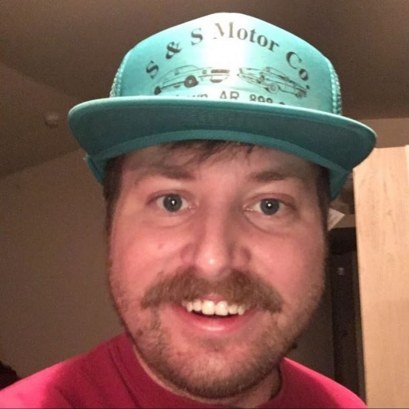 Johnny Clyde (Johnny Clyde Eats)