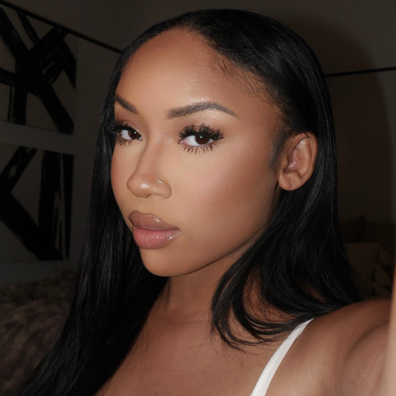 Itshannahmoné