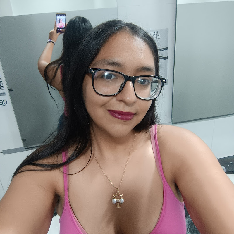 BELÉN ESTRELLA CASTRO PARRA