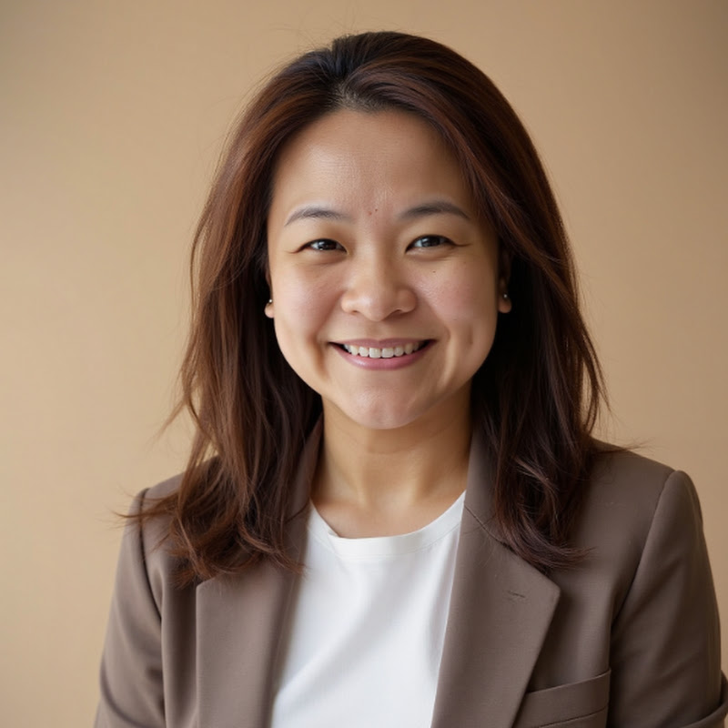 Claudia Lim