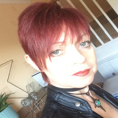 RowenaTarot- Empowering the Feminine!