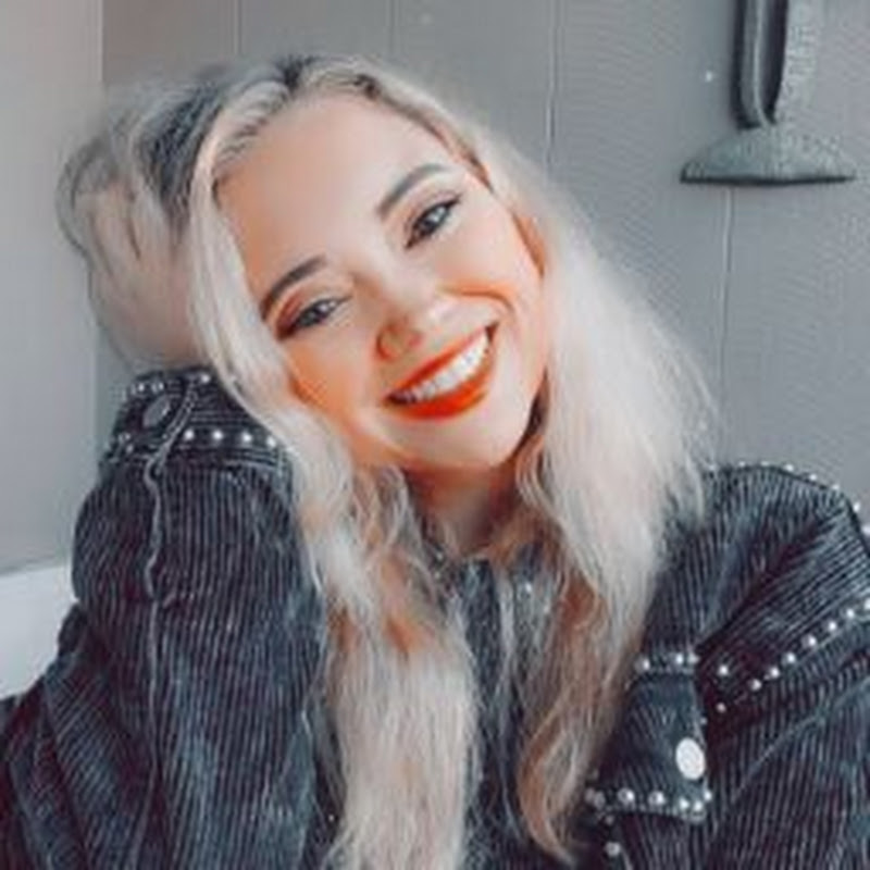 BlushingBelle