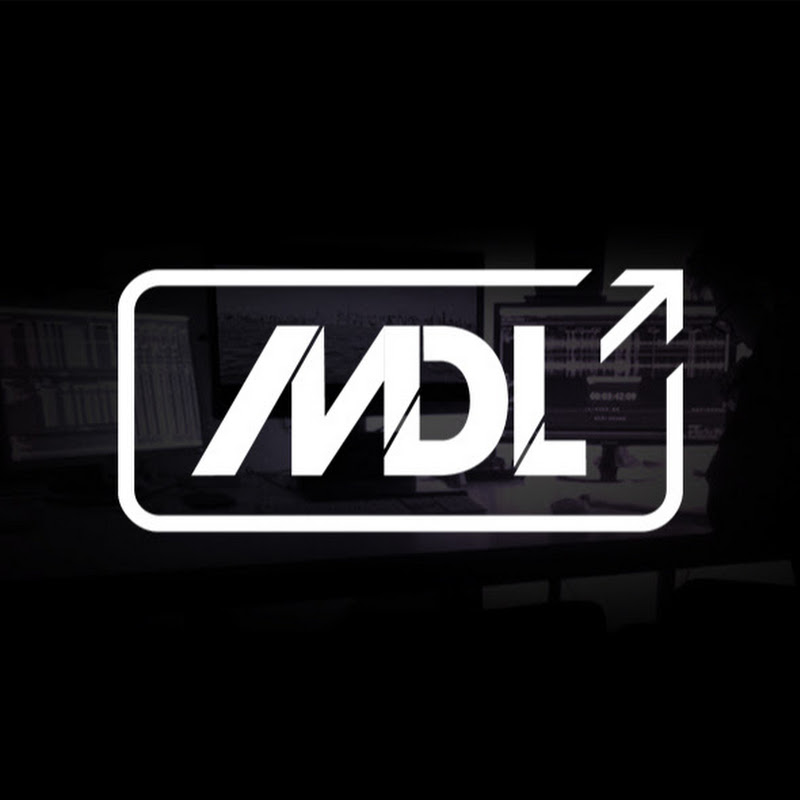 MAIN DI LUAR