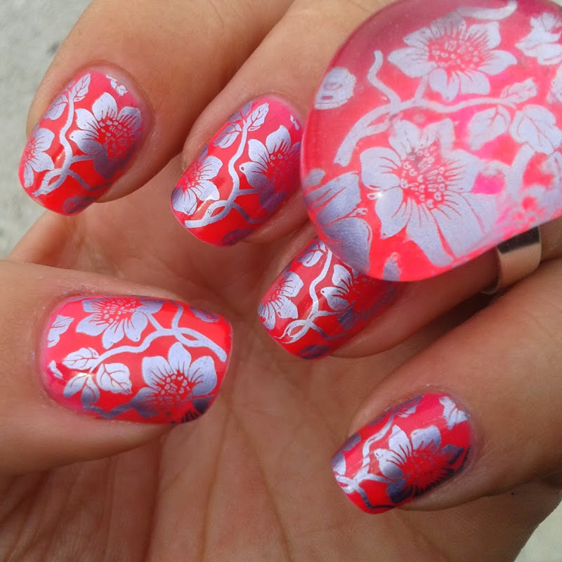 Skeleton nails