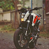 Автор