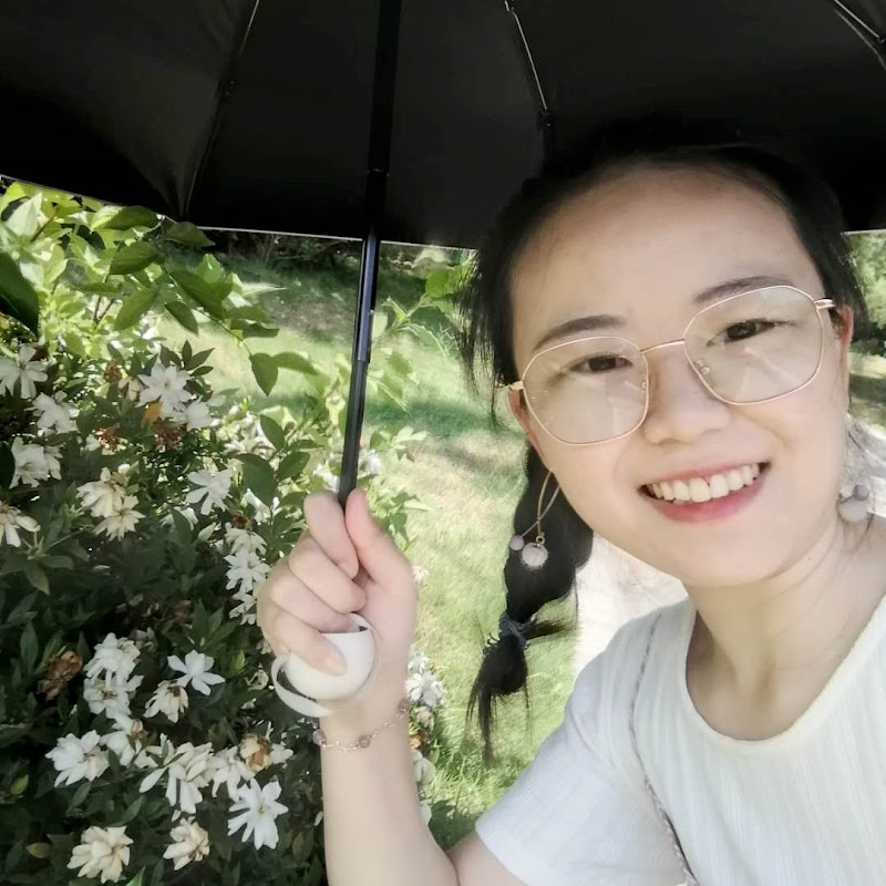 Mia Zhu