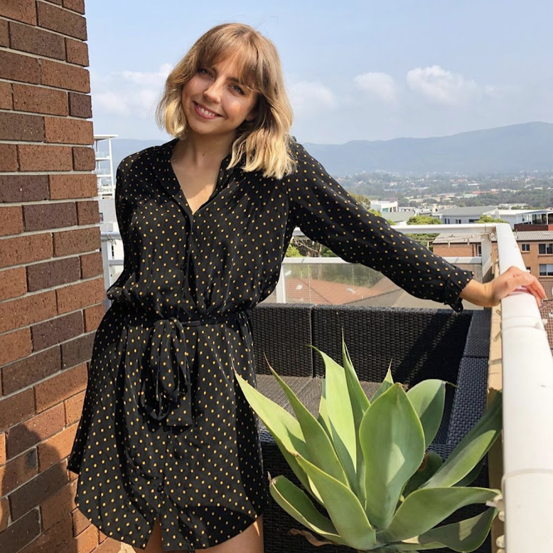 Tahlia Reynolds Logo