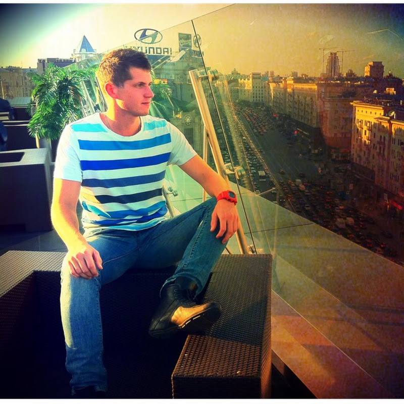 Андрей Захаров