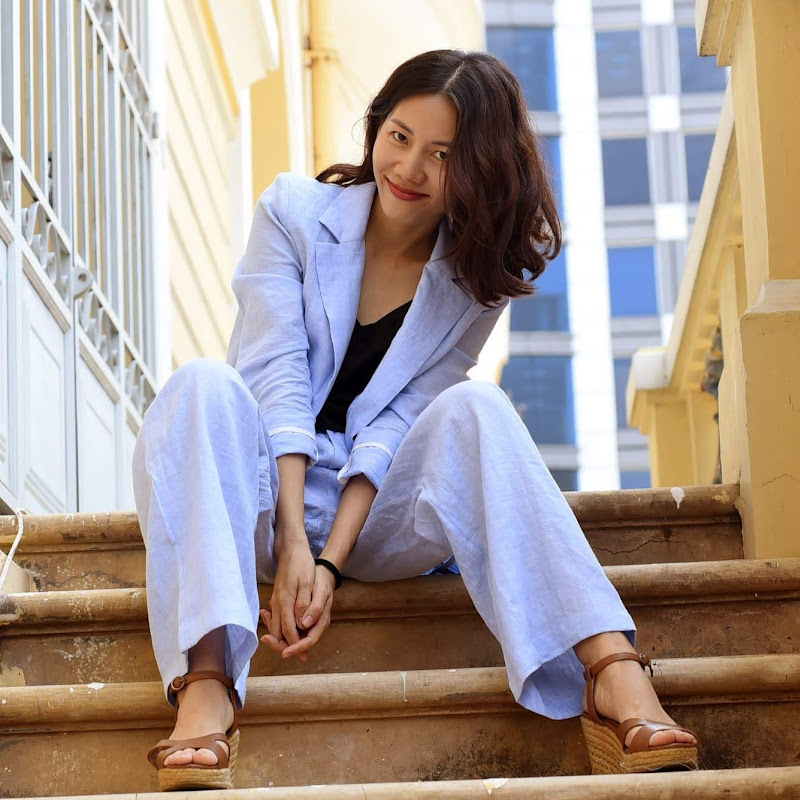 Thuy Phan made with love Logo