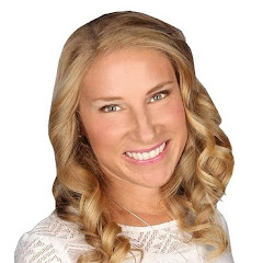 Zoë Devi International net worth