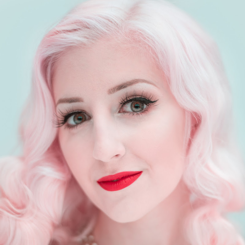 Photo ALB in whisperland ASMR