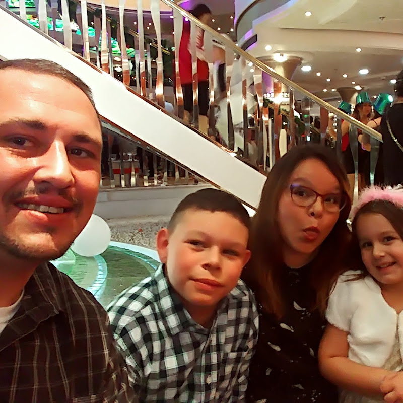 Family Del Videos