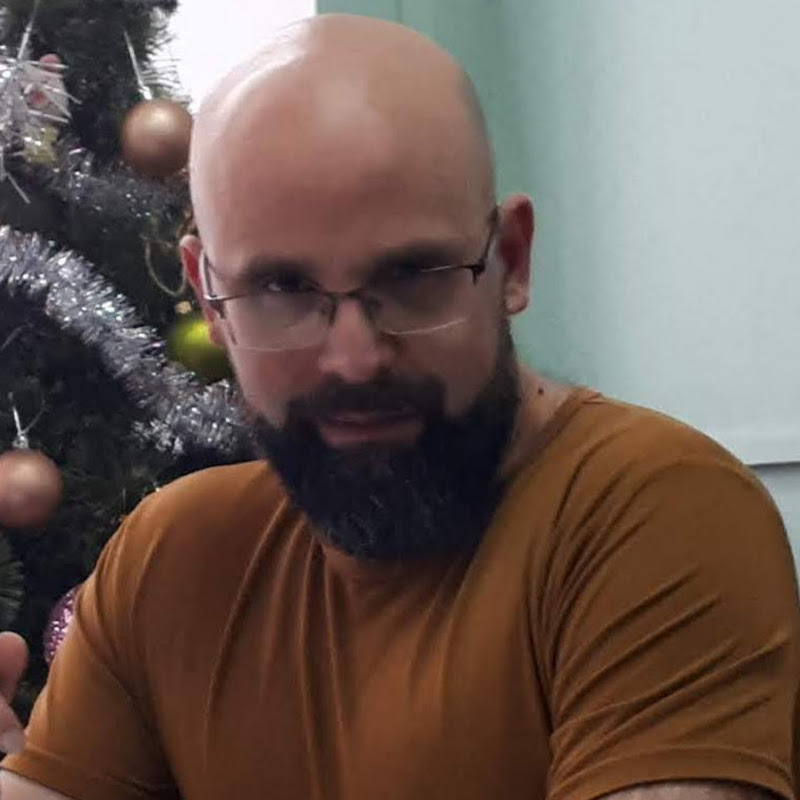 Олег Харченко