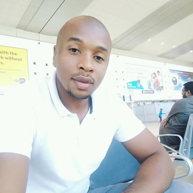 Celso Mnguni AR101