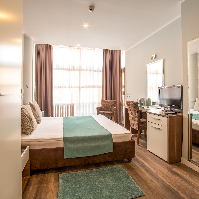 Balkan Garni Hotel