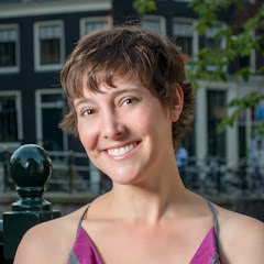 Jennifer Lyon Bell