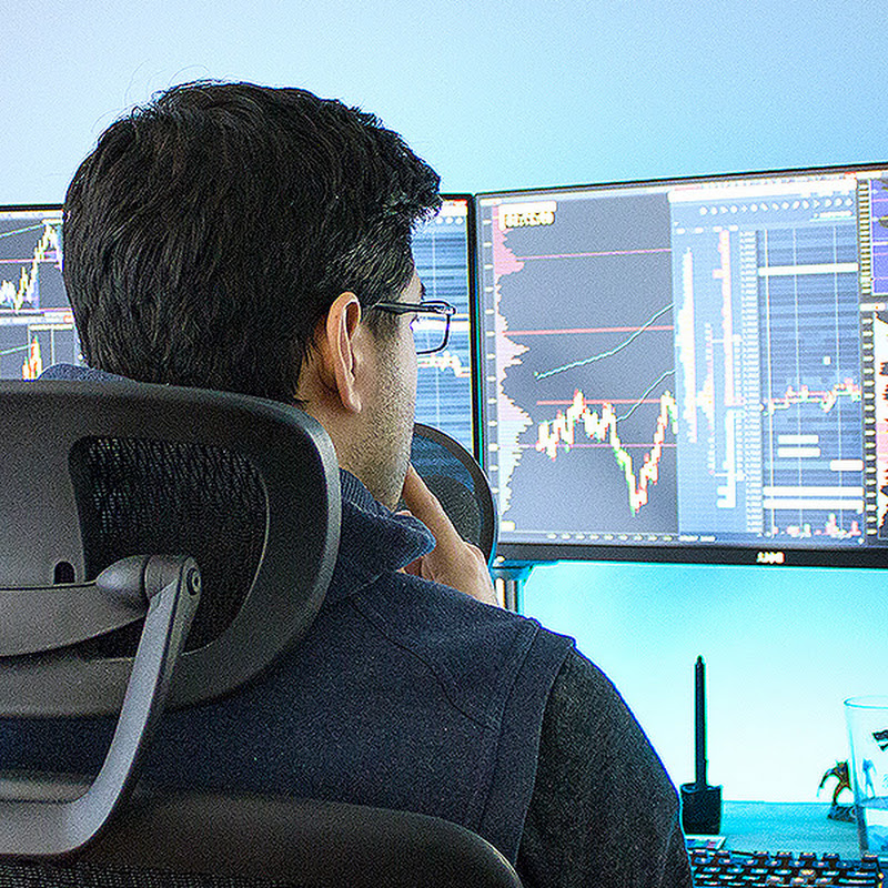 Del the Trader icon