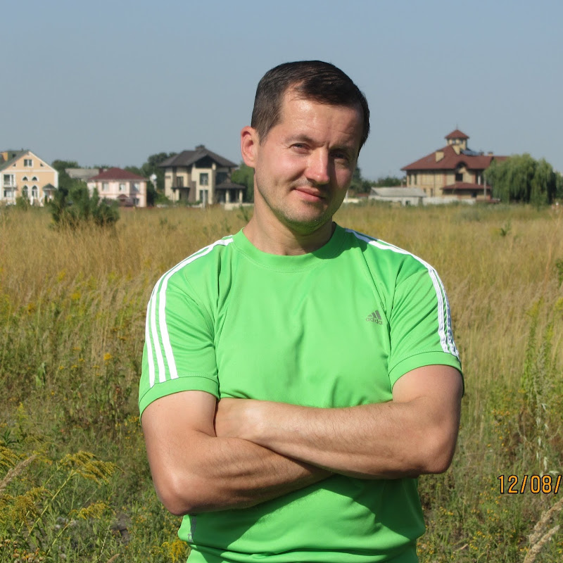 Руслан Викторович Logo