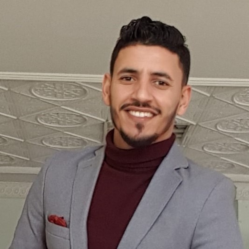 شعار قناة الأستاذ وليد بن شوش لرياضيات المتوسط