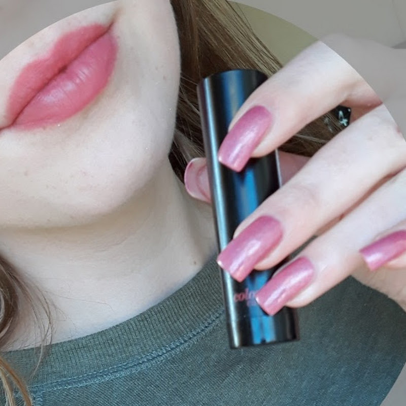 The Nailpolishbottle