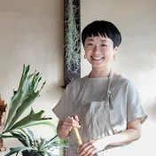 美濃羽まゆみ