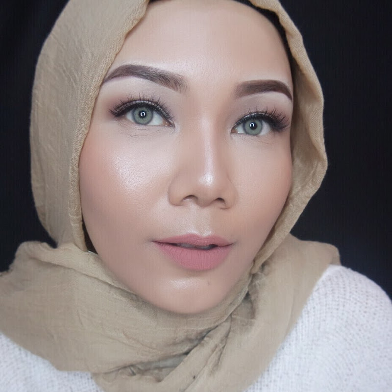 putri setiawati effendi icon