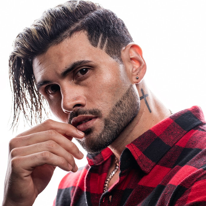 El Argentino Net Worth & Earnings (2026)