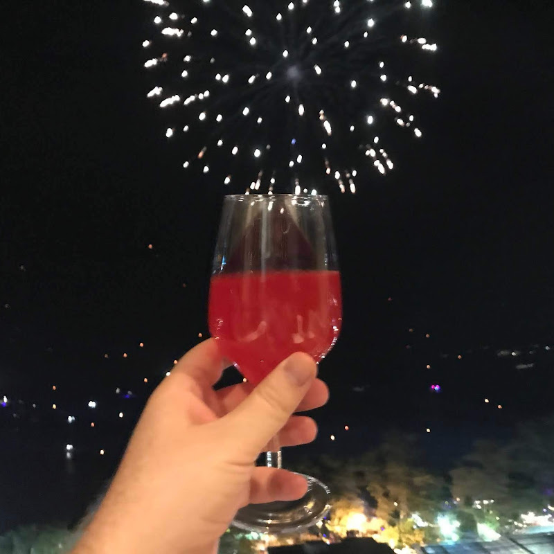 Randomly Entertained thumbnail