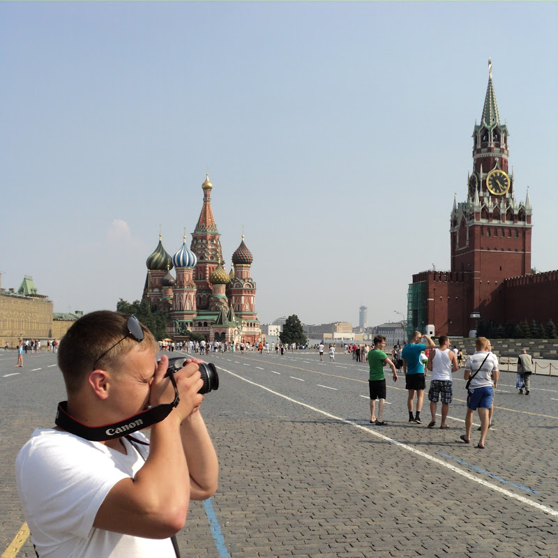 Дмитрий Максимов