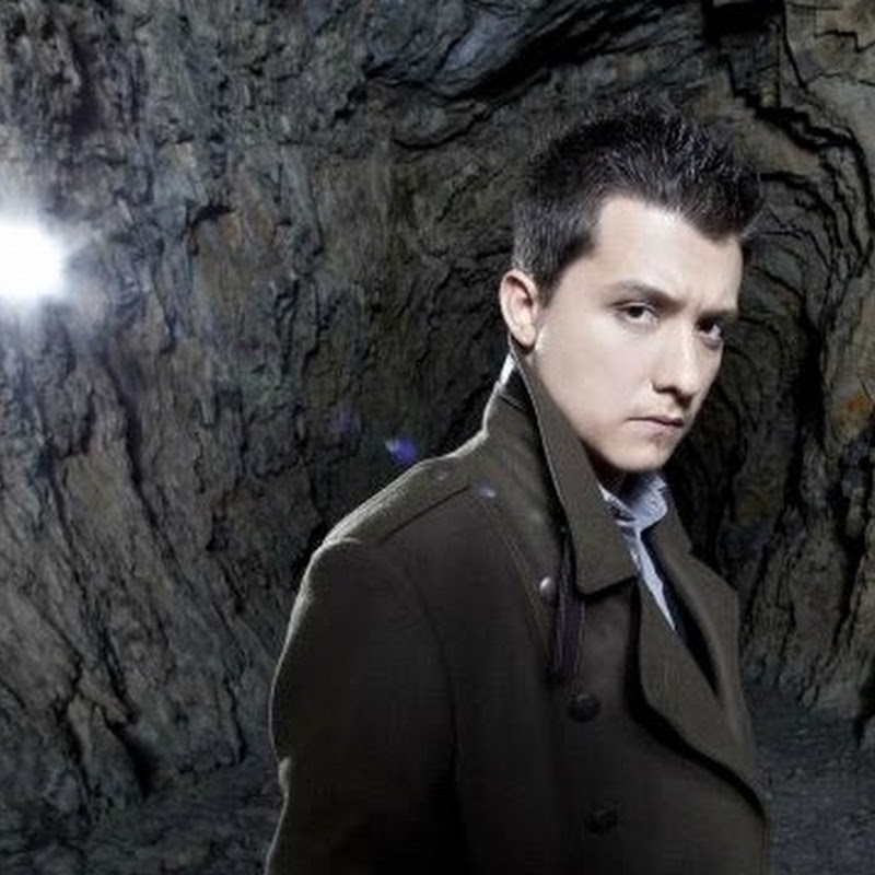 Ryan Buell