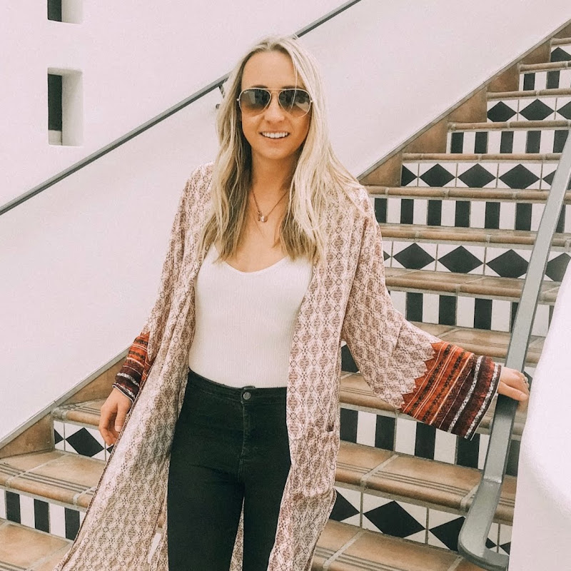 Lindsay Troncone (liveeasygowell)
