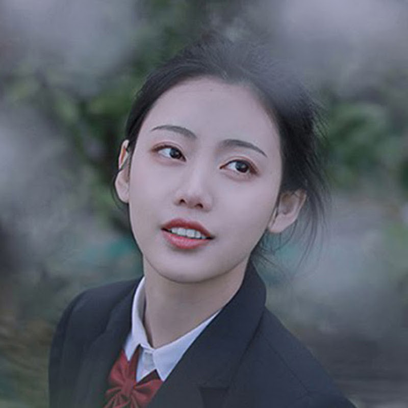 甜剧女工 Binge-watching Logo