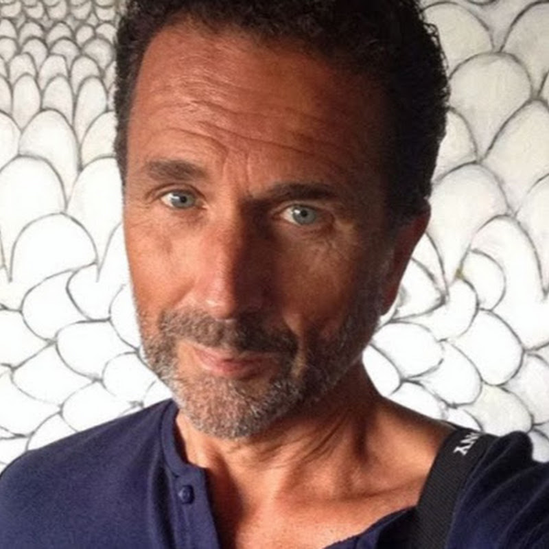 David J Kelly