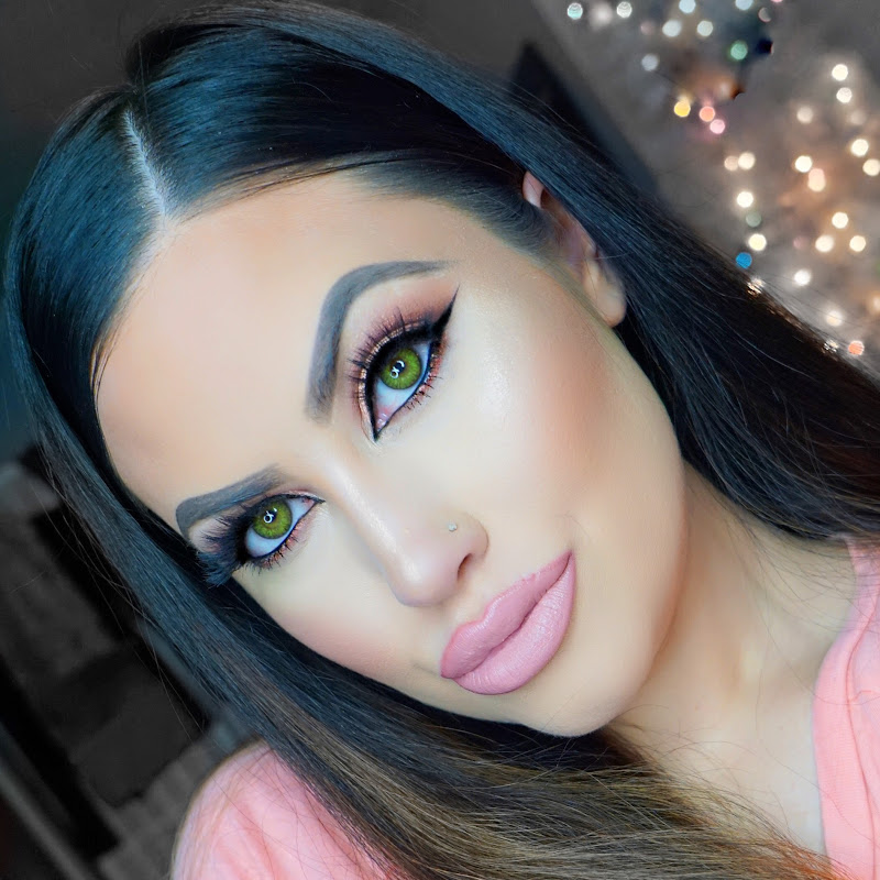 MAKEUP BY Krystle