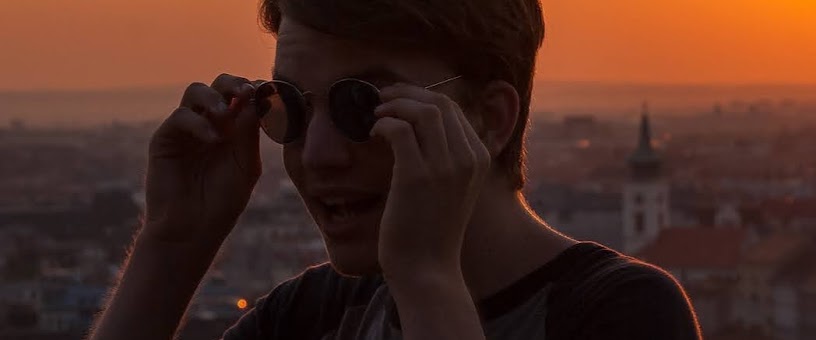 Artist Thumbnail