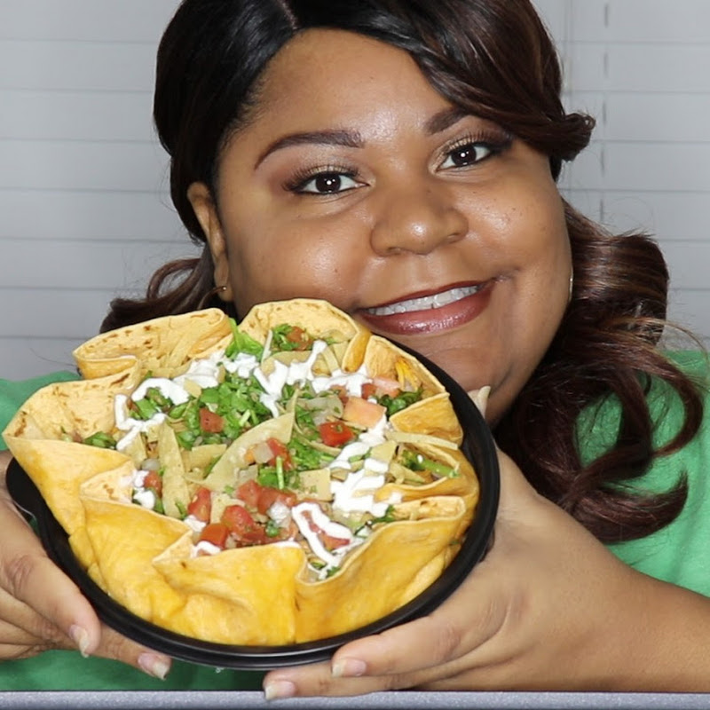 Miss. C Mukbangs icon