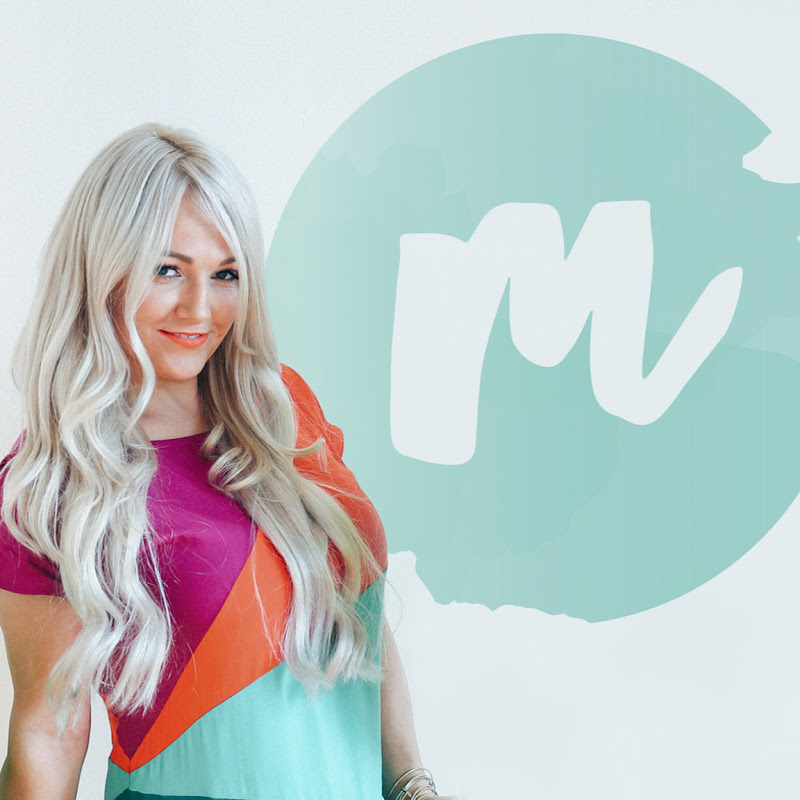 ThatBlondeGirl Mandie