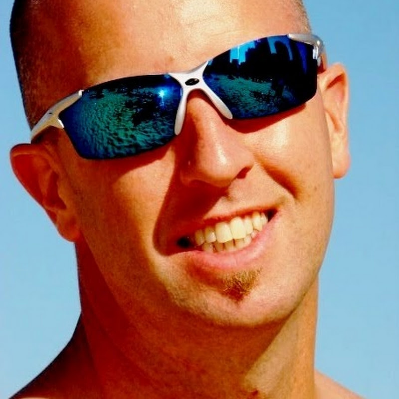 John Standefer