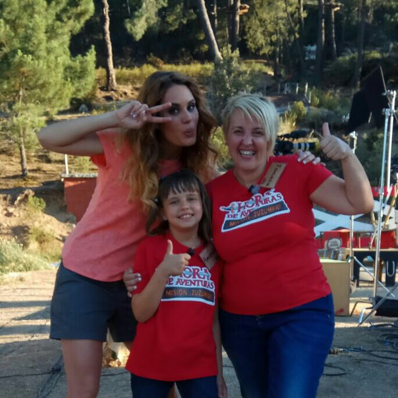 Tomi García y Amanda caracol