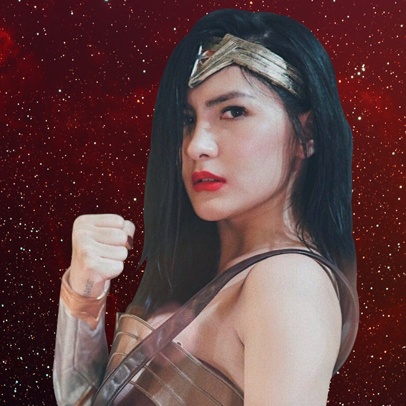 Angela Lee