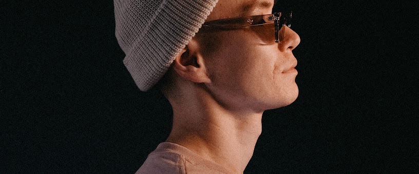 Artist Thumbnail