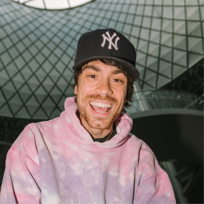 Caleb Simpson Net Worth & Earnings (2026)