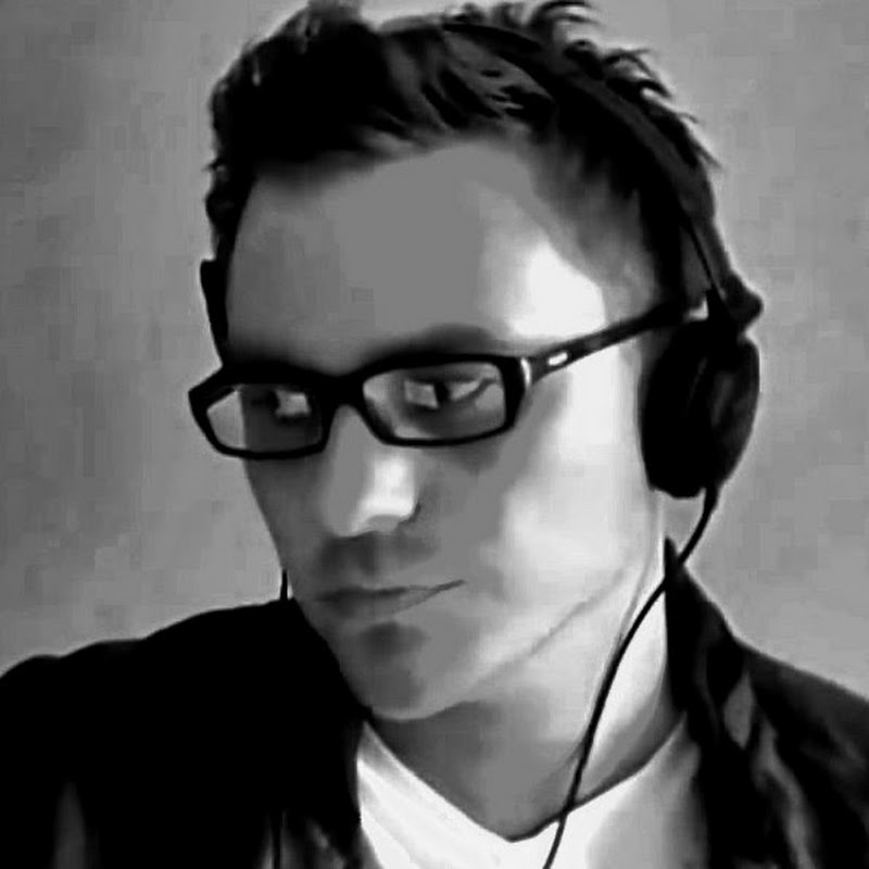 Dj Lee