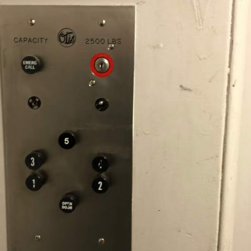 Pegcity Elevators