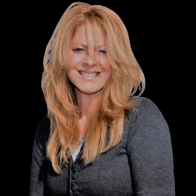 Carol Proctor, Associate Broker of Berkshire Hathaway Home Services PenFed Realty