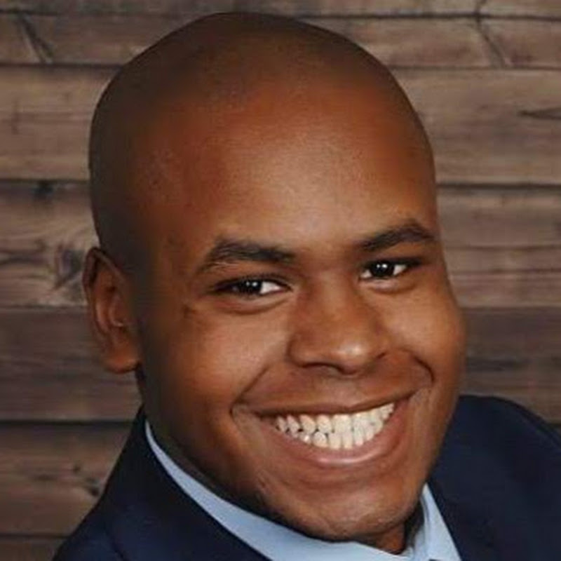 Arrington Capehart (TheArringtonC)