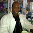 JsODy5E4nVo-channel-avatar-gus gates