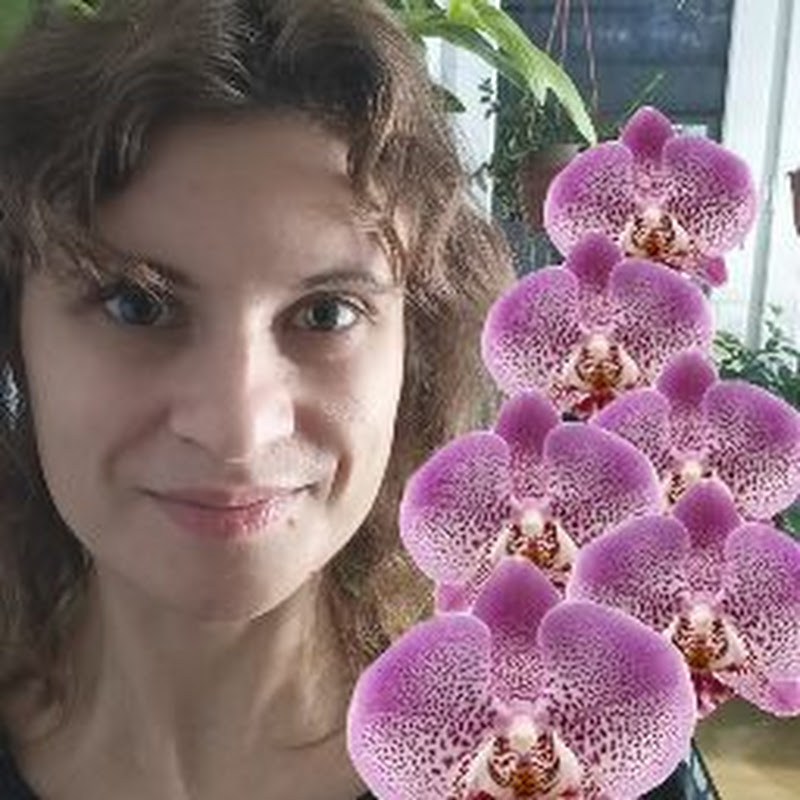 Наталья Успенская Logo