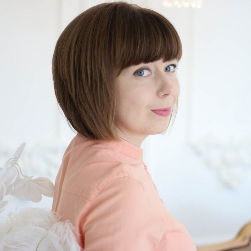 Психолог онлайн Анна Выровая Logo