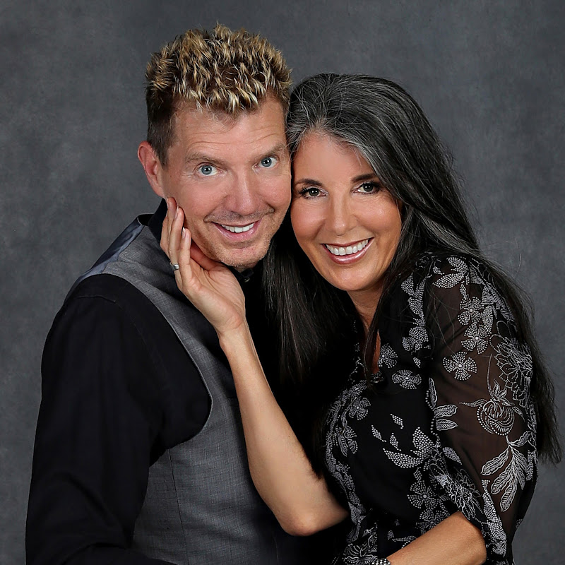 Bob & Dawn Davis